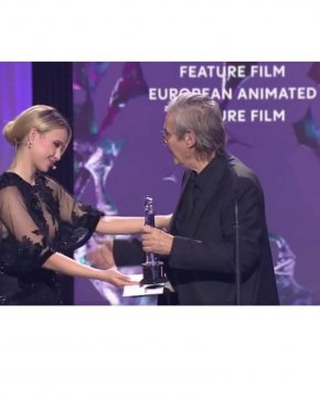   Бакалова даде евронаградата за анимация 