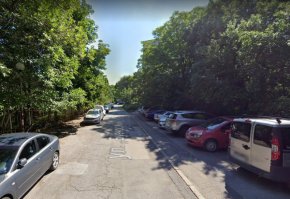 Както предложи във Фейсбук неговият колега, но от по-близки парламенти и от друга партия Венцислав Лаков, може би в светлината на най-силния финал на Световно първенство в историята на футбола, не би било зле улица Буенос Айрес да бъде прекръстена на ул. Лео Меси.

 