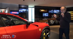 Във видеото са показани сложните детайли на автомобила, като например отделените арки на калниците от въглеродни влакна.