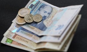 

Скокът на възнаграждението ще стопи бюджета с 300 млн. лева