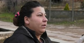 
Момчетата са роднини и всички в Гъмзово ги познават. „Бият, пушат, дрогират се, правят лошо”, коментира местна жителка.