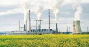
Темата за третия мандат също стана част от дебата – от ГЕРБ изразиха съжаление, че президентът не може да връчи мандата на Комисията по енергетика, която показала как може да се постига консенсус по важни за България теми, а от "Възраждане" – предложиха мандатът да получи Искра Михайлова, която инициирала дискусията.