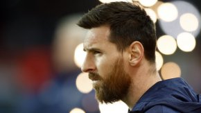 
В съобщения в група в WhatsApp и в мейли Лионел Меси е наречен „хормонално джудже“ и „канален плъх“ от няколко високопоставени хора от предишното управление на „Камп Ноу“.