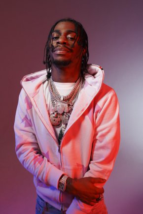 След като написва  първите си текстове през 2016 г., MC Russ Millions се впуска стремглаво в рапа и изненадва с поредица от дрил химни.