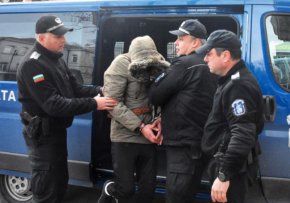 Събрани са доказателства, че жената е станала жертва на тежко криминално престъпление, извършено в началото на месец януари 2023. Тя е била издирвана от органите на МВР по сигнал на майка й за това, че била в неизвестност от 1 януари. Извършено е претърсване в имота, обитаван от обвиняемия. 