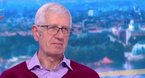 „БСП изгони олигарсите”, излъга за пореден път Корнелия Нинова часове, след като нейният духовен и политически баща Р.Овч. стана първият български политик, който беше уличен в лична корупция за „над 5 милиона евро” в прав текст от Финансовото министерство на САЩ