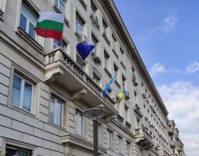 

В инициативата участват повече от 20 страни, сред които Великобритания, Полша, Швейцария, Швеция, Франция, САЩ, Естония, Латвия, Кипър, Ирландия, Хърватия и други.