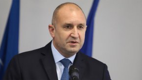 Един от упреците към последното редовно правителство е, че мерките заради инфлация я подхраниха, защото помощта бе валидна за всички, а не само за нуждаещите се.
