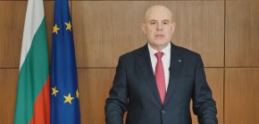 
В петминутното си изявление, разпространено от пресцентъра на прокуратурата, Иван Гешев говори и за руската агресия в Украйна, годишнината от спасяването на българските евреи, Луков марш и заветите на Левски.