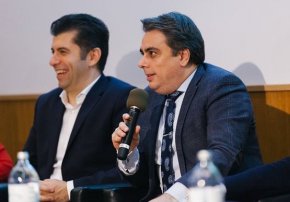 Събитието събра активни хора от различни точки в Австрия и съседните държави. В дискусията освен председателите на ПП, се включиха и народните представители в 48 НС Андрей Гюров, Даниел Лорер, Калина Константинова, Искрен Митев, Деница Симеонова и Цветелина Заркин.