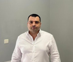 Досегашният мандатоносител на Продължаваме промяната К. Бачийски отново е кандидат, този път на коалицията на Доброто в Бургас – втория най-голям избирателен район след софийския 23-ти