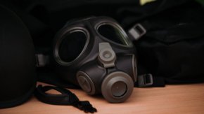 
Откраднатата сума е около 24 000 лева, научи медията от свои източници. На пострадалите е оказана медицинска помощ. Крадците се издирват.

 