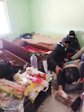 Двамата българи са задържани първоначално за 24 часа, а впоследствие с прокурорско постановление за срок до 72 часа, като им е повдигнато обвинение.