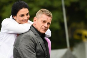  Единственият конфликт, който съм имал с нея, е бил чисто словесен. Tова се случи пред част от екипа на сериала.
