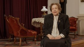 Празничното издание е посветено на рода на Ботевото „първо либе“ Мария Пулиева.
