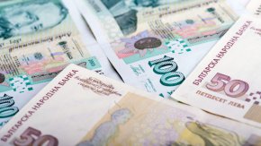 
В структурата на общите разходи най-голям дял заемат разходите за пенсии, които са в размер на 2 980,3 млн. лв. Разходите за пенсии са със 713,9 млн. лв. или с 31,5% повече спрямо същия период на 2022 г. 