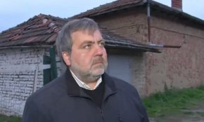 
Кметът посочи, че ще опитат да помогнат на семейството на жертвата.