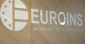 Напомняме, че намесата на еврооргана беше поискана от компанията – майка Еврохолд на Асен Христов, тъй като босът на групата, в която влиза и ЕРП-то на София и цяла Западна България, се оплакваше от произвол на румънския застрахователен надзор, който уж бил искал да му открадне компанията