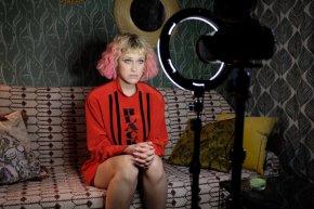 Сериалът тръгва в HBO max от 14 април.