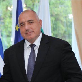 
Преди минути завърши пресконференцията на коалицията „Продължаваме Промяната – Демократична България”. Лидерите ѝ съобщиха решението си да не подкрепят правителство с мандат или участие на ГЕРБ.