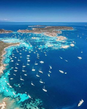 

Сардинско синьо

