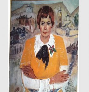 

"Съгласих се и когато отидох в ателието му да позирам, той ме помоли да не се усмихвам - искаше да ме нарисува сериозна. Работеше с лявата ръка. На втория ден портретът беше готов и поисках да го купя. Попитах за цената и Златю Бояджиев ми поиска 5000 лева. Помислих си: "Абсурд, откъде ще ги събера?" Но се оказа, че художникът е имал предвид старите пари и става дума за 500 лева, които събрах с помощта на приятели музиканти", разказва Лили.