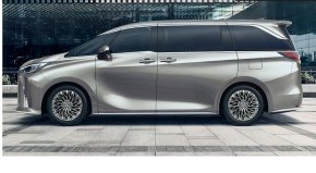 миниван на Lexus