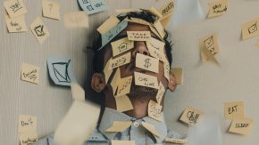 
Доста често точно по тази причина някои представят и оправдават като „откритост” нарушаването на чуждите граждани, но това не е извинение.