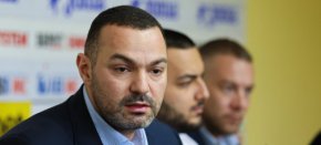  Федерацията по вдигане на тежести 