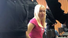 "Нека се запознаем с мотивите на съда и ще преценим дали да протестираме. Имаме тридневен срок, за да преценим", посочи прокурор Веско Ириков от Районна прокуратура.

 