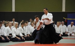 Легендарният френски айкидо майстор шихан Кристиан Тисие ще проведе семинар в София. Събитието ще се състои от 12 до 14 май в Националния айкидо център на ул. Никола Габровски №1 в Национална спортна база Дианабад