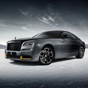 
Според Rolls-Royce ярката алуминиева каросерия на Thunderbolt е отразявала толкова силно лъчите на яркото слънце в Юта, че не е можела да бъде уловена от времеизмервателната апаратура, което е накарало водача да нарисува масивна черна стрелка и с жълт кръг отстрани на автомобила, вдъхновявайки името и дизайна на този лимитиран Wraith.