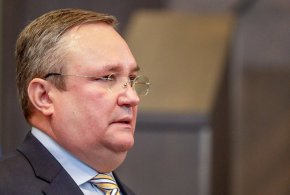 Премиерът на Румъния Николае Чука съобщи, че няма да подаде оставка, докато не бъде разрешен проблема с възнагражденията на преподаватели