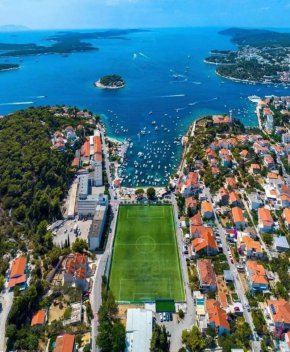 

Цар Футбол, Хвар, Хърватия