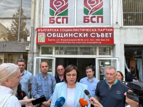 Държавата е изправена пред огромен проблем. Днес Тристранният съвет разглежда бюджетите на НЗОК и НОИ.  Заложените в тях параметри са в пряка връзка с числата в държавния бюджет