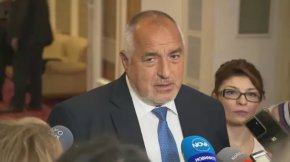 Възнамеряваме конституционната реформа да е факт до Нова година, заяви лидерът на ГЕРБ Бойко Борисов в парламента. Дотогава трябва да е избран нов състав на Висшия съдебен съвет, както и нов главен прокурор, посочи още той.