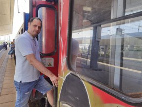 Качвайки се вътре