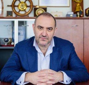 
Иначе за 2 седмици от второто гонене на руската компания от Росенец за 6 месеца, горивата у нас скочиха над 10%, дизелът - 15%.

 