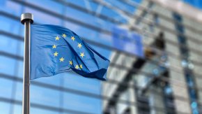 Хипер изрази очакване тази година Съветът на ЕС да вземе решение, с което те да станат негови пълноправни членки. 