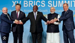 
6 държави ще станат пълноправни членове на групата БРИКС от януари 2024 г., след като кандидатурите им бяха одобрени от лидерите на настоящите държави членки, обяви южноафриканският президент Сирил Рамафоса