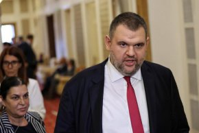 

Това каза депутатът от движението Делян Пеевски. 
