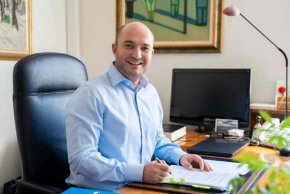 180 000 лв. за ремонт на Народно читалище „Отец Паисий" в район “Нови Искър”