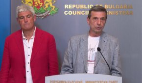 Премиерът се срещна за разговори и с протестиращи миньори и енергетици.