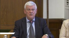 
Правителството настоява за контрол на износа от Украйна на тези четири продукта – слънчоглед, нерафинирано олио, сухо мляко и пчелен мед, подчерта министърът на земеделието.