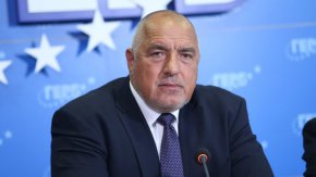 Борисов оставя вратичка, пуска малко аванта, казано на народен език, но тя трябва да бъде оползотворена от другата страна. Въпросът е също и какво става после? 