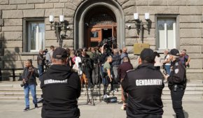Срещата между протестиращите енергетици, правителството и депутати