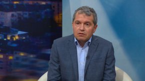 
По думите му е премахната и 2038 г. като срок, до който трябва да бъдат намалени въглищните мощности на страната.
