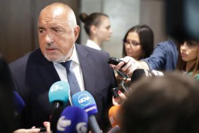 
Бойко Борисов, лидер на ГЕРБ: Правя медитация, защото се раздвоявам

