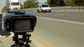 Шофьор получи и плати два фиша за едно и също нарушение