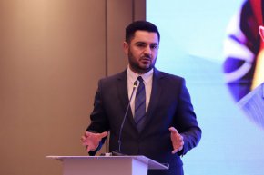 
“Ако за Република Северна Македония (РСМ) бъде въведена извънредна енергийна такса за пренос и транзит на руски природен газ през българска територия, страната ще поиска обезщетение от България и допълнителна подкрепа от ЕС”, обяви министърът на икономиката на югозападната ни съседка Крешник Бектеши.